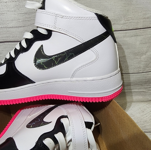 Size 8 - Nike Air Force 1 '07 Mid Electric W FD0866-100 - Picture 8 of 11